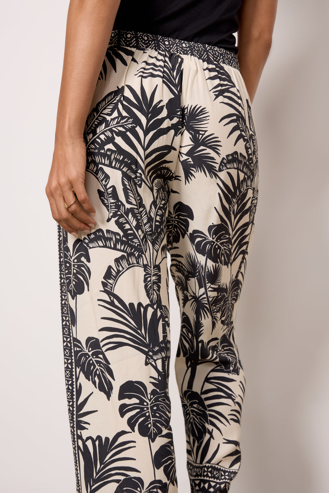 Iris Palm Pant