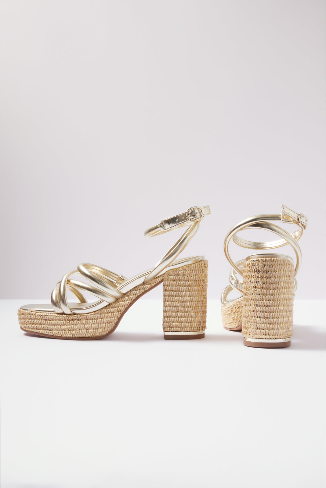 Daphne Sandal