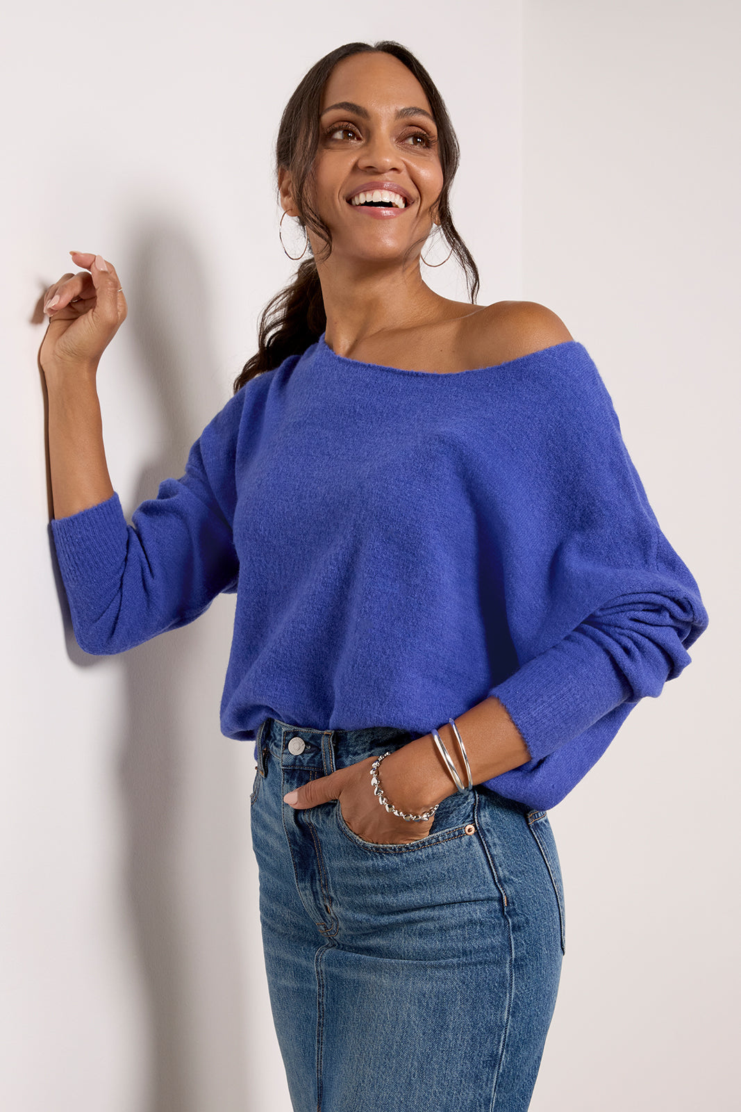 Jessie Off Shoulder Pullover