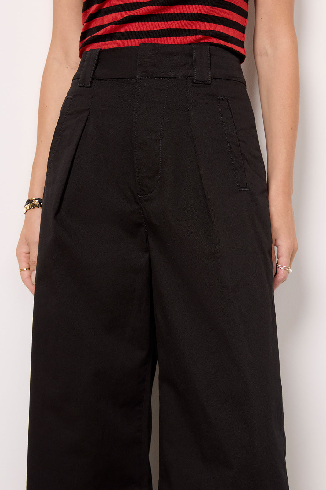 Cara Cropped Pleated Trouser