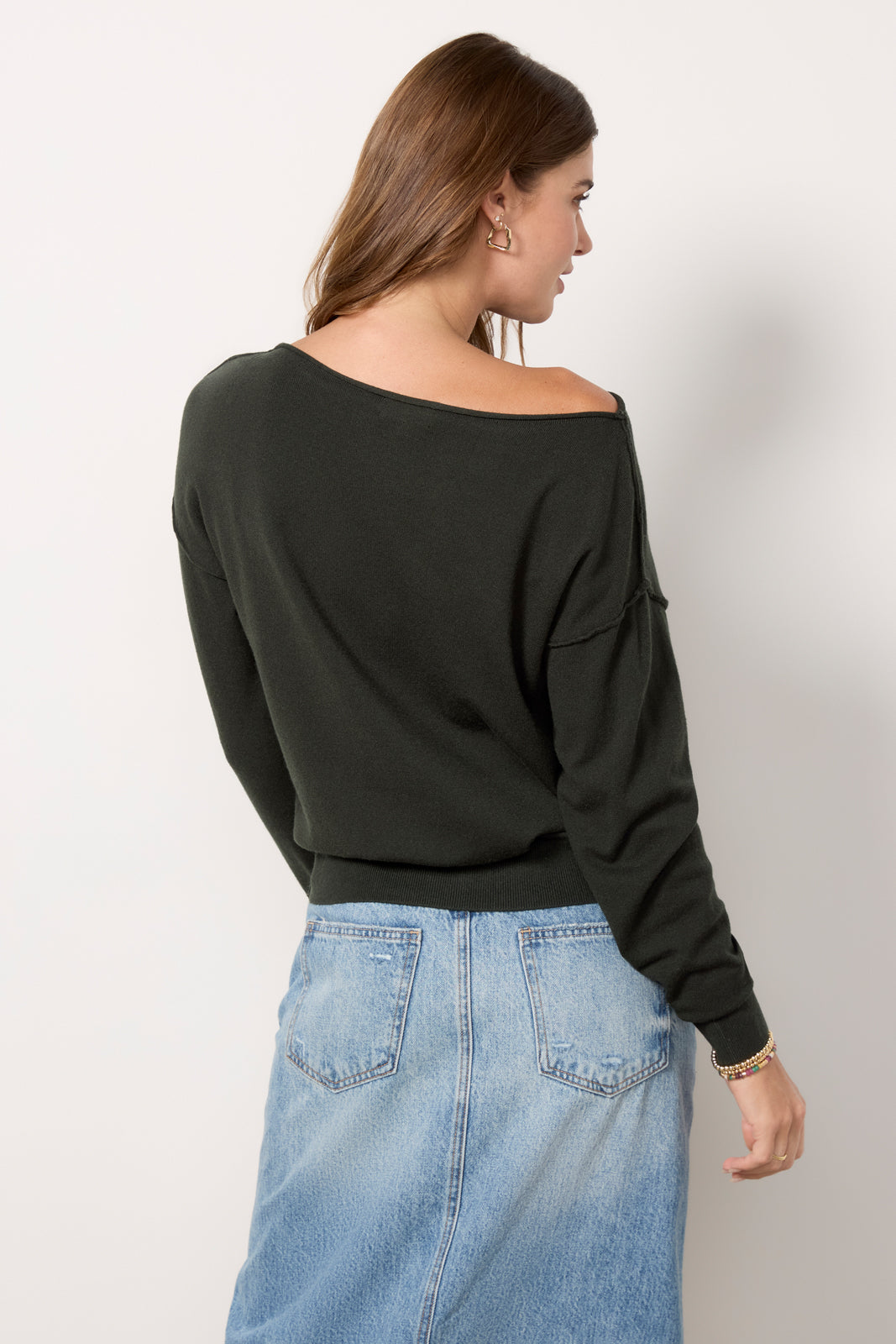 Lessie Off Shoulder