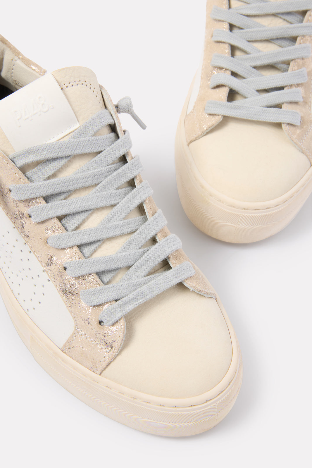 Thea Sneaker