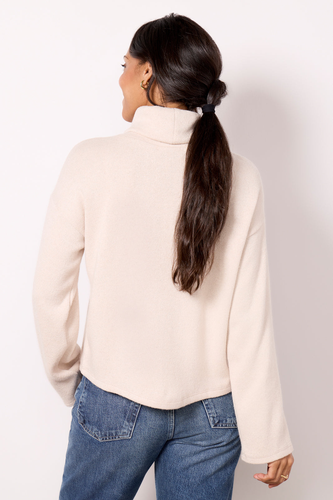 Cozy Lurex Popover