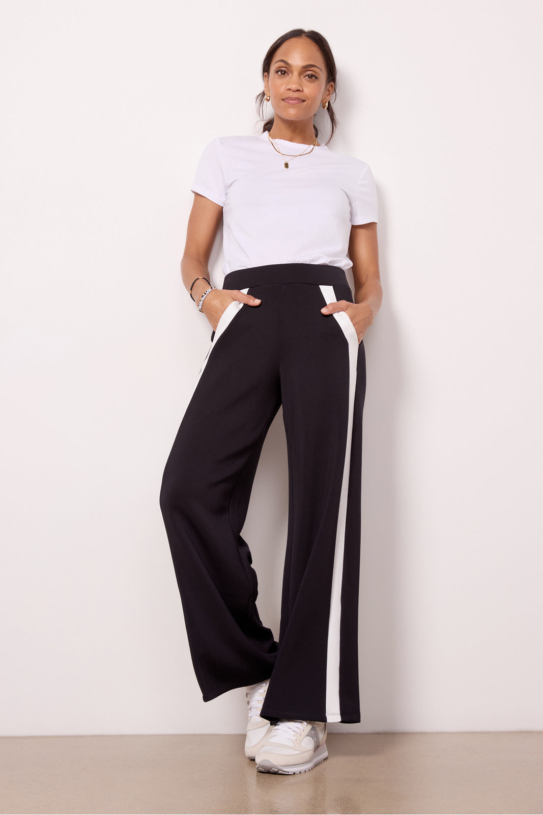 AirEssentials Striped Track Pant