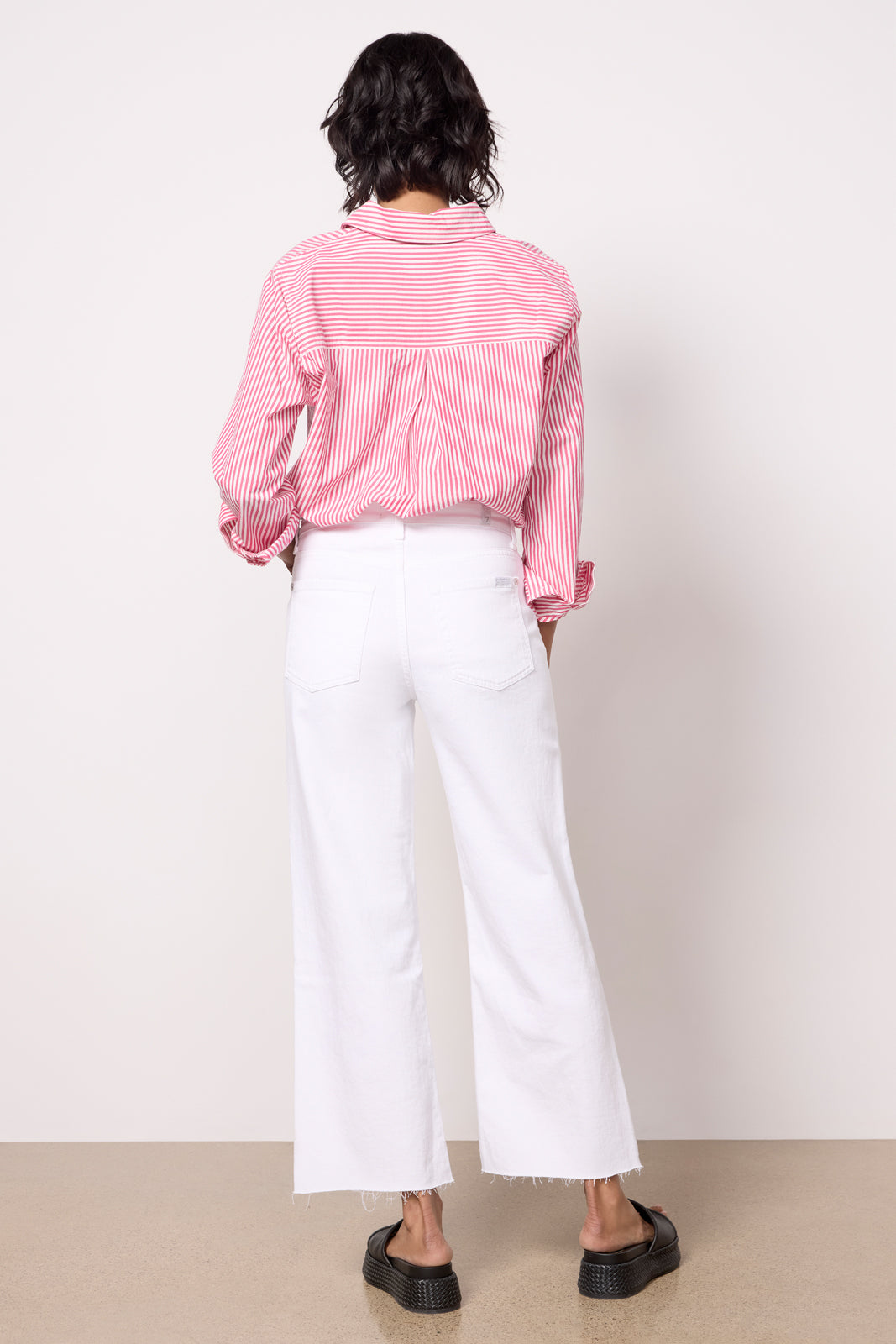 Cropped Alexa w Raw Hem